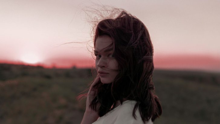 Are You an Old Soul? 9 Traits & Characteristics That Say ‘Yes’!